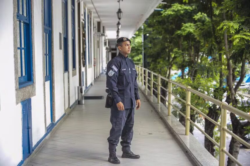 Policiais militares do Estado do Rio usarão nova farda a partir da próxima semana; Confira