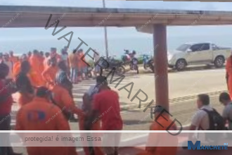 Funcionários de empresa terceirizada da Petrobras realizam manifestação em Macaé