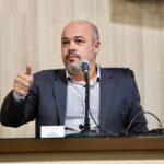 Câmara de Campos aprova recomposição salarial de servidores municipais