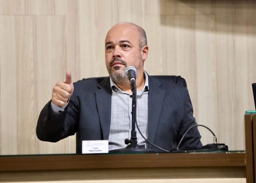 Câmara de Campos aprova recomposição salarial de servidores municipais Câmara de Campos aprova recomposição salarial de servidores municipais