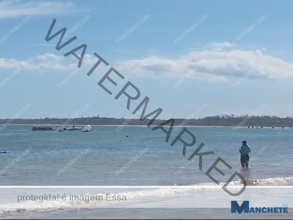 Campista de 10 anos fica à deriva em bolha inflável em mar do ES