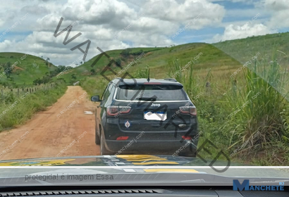 PRF recupera carro roubado, em Campos, e prende motorista que estaria levando o veículo para Bahia