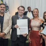 De olho nos votos de 2026, o deputado federal Áureo Ribeiro retorna a São Francisco para tentar resolver o racha em seu grupo político