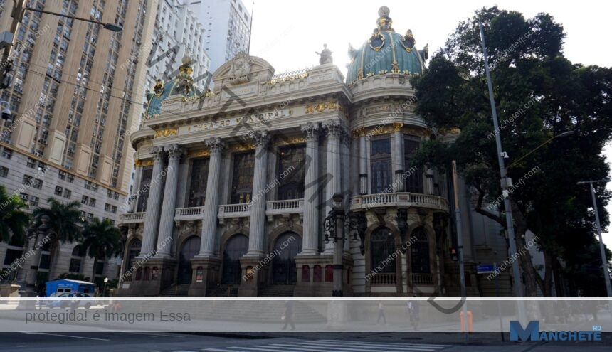 Theatro Municipal do Rio com inscrições abertas para Pós-Graduação emEnsino da Dança Clássica de 27 a 31 de janeiro