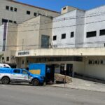 Homem é socorrido para o HFM após ser baleado na cabeça, em Campos