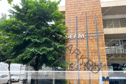Mulher é presa após esfaquear a própria mãe por “motivos familiares”, em Campos