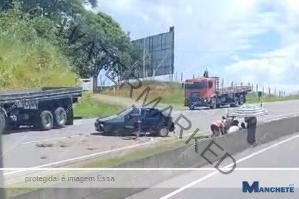 Carro colide em mureta e deixa homem morto na BR-101, em Campos