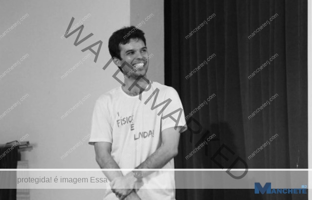 Morte de professor campista que lutava contra câncer comove internet