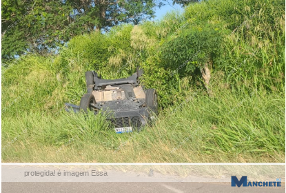 Acidente com capotamento na BR-356 deixa três feridos