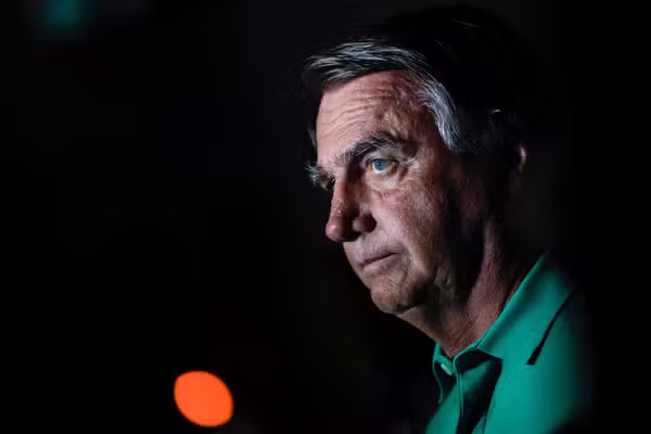Bolsonaro vira réu por tentativa de golpe de Estado com unanimidade dos votos