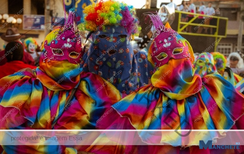 Último dia de folia com muitas atrações na região