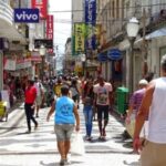 Comércio e bancos funcionam a partir do meio-dia nesta quarta-feira de cinzas