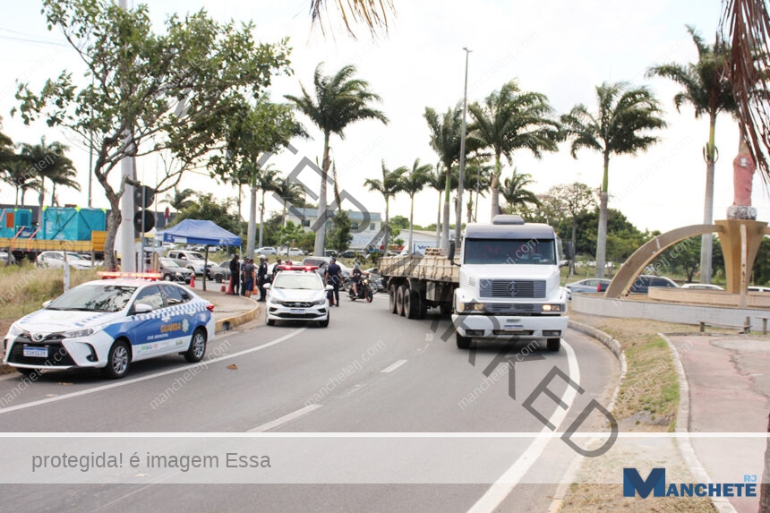 Reunião define novas rotas alternativas para veículos pesados em Campos 