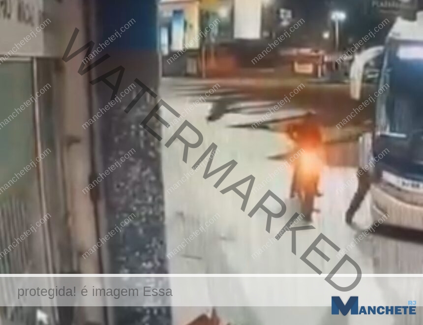 Motorista de ônibus da 1001 é assaltado à mão armada dentro da rodoviária do Centro de Campos