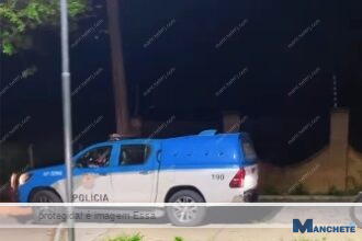 Homens que estariam cometendo assaltos em Campos são detidos pela Polícia Militar