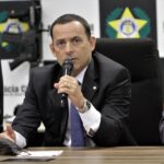 Ex-chefe da Polícia do Rio é preso após determinação da Justiça