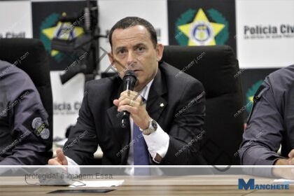 Ex-chefe da Polícia do Rio é preso após determinação da Justiça