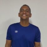 Após negociação frustrada com o Americano, atacante Walter mostra perda de quase 40 kg