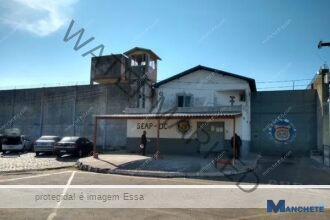 RPA da Prefeitura de Campos é detida ao tentar entrar no Presídio Dalton Crespo com 9 celulares escondidos