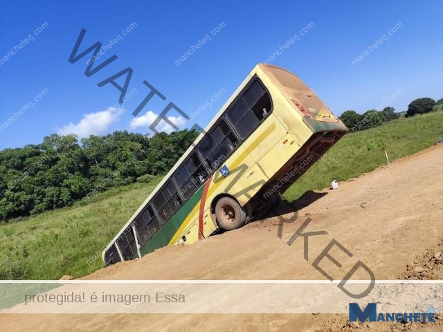 Prefeitura de São Francisco de Itabapoana esclarece acidente com ônibus escolar