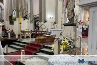 Corpo do bispo Dom Roberto Guimarães é enterrado na cripta da Catedral do Santíssimo Salvador em Campos