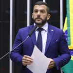 Deputado Carlos Jordy contrata empresa que dono é investigado por crimes de corrupção e lavagem de dinheiro no RS