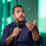 Deputado Carlos Jordy pode ficar inelegível por 8 anos após denúncia de uso indevido da mídia em campanha