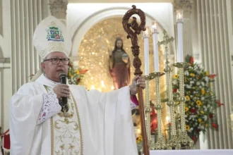 Bispo Dom Roberto Ferrería passa por cirurgia após diagnóstico de câncer de próstata