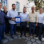 Governador em exercício entrega 44 novos veículos para reforçar trabalho de técnicos da Emater-Rio no interior