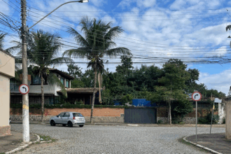Rua do novo polo da UFF em Campos passa a ter tráfego de veículos em sentido único