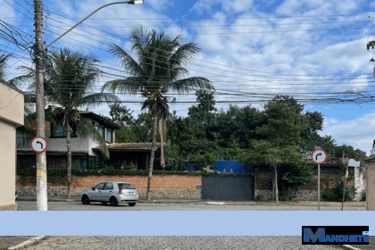 Rua do novo polo da UFF em Campos passa a ter tráfego de veículos em sentido único