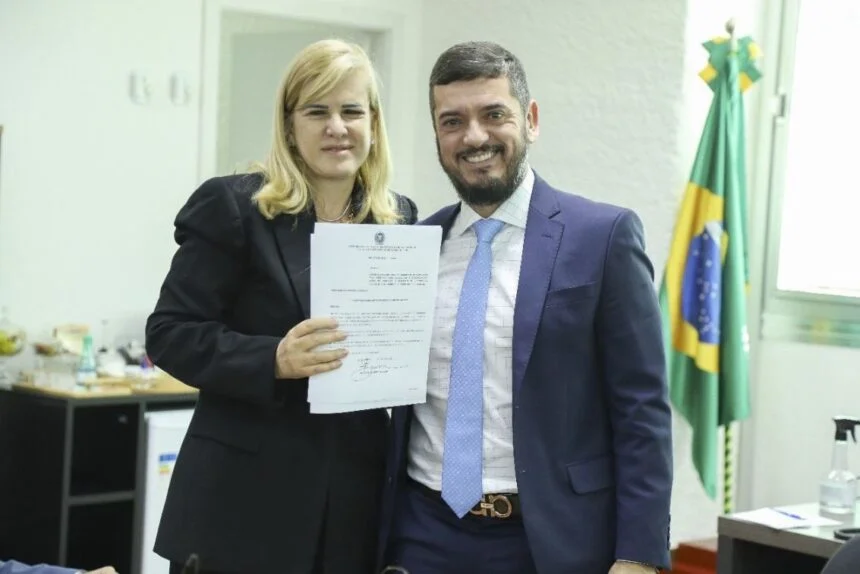 Alerj aprova PL que livra advogados do pagamento antecipado de taxa judiciária em cobranças de honorários