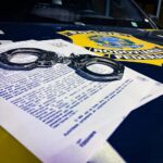 PRF prende homem com mandado de prisão em aberto na BR-101, em Campos
