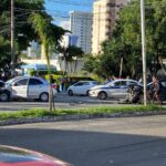 Acidente envolvendo quatro carros deixa dois feridos em área central de Campos