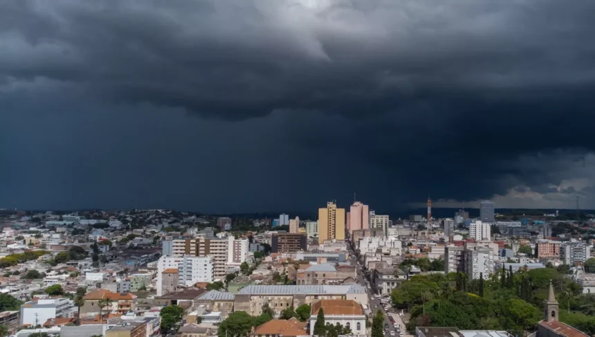 Frente fria permanece no estado do RJ: confira como fica o tempo neste final de semana