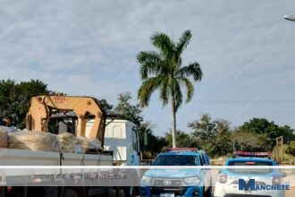 Caminhão furtado em Minas é recuperado em Itaperuna