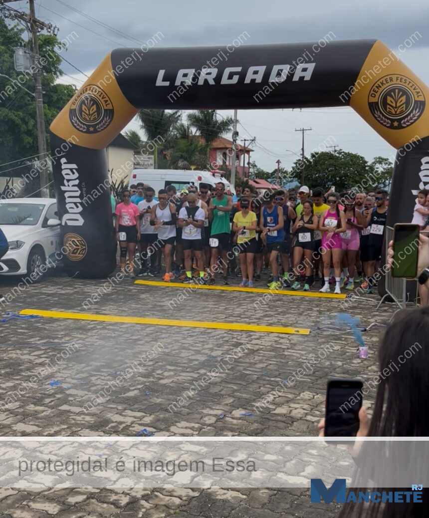 Circuito Cores das Ruas promove meia maratona na praia do Farol