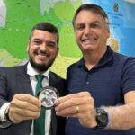 Bolsonaro pede que grupo “não se meta” em conflito no Rio e reforça apoio a Bacellar para 2026