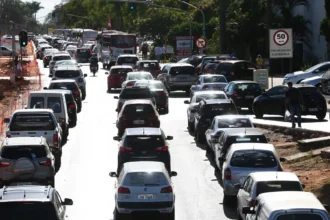 Motoristas que aderiram ao ‘IPVA em Dia’ já podem circular sem risco de reboque