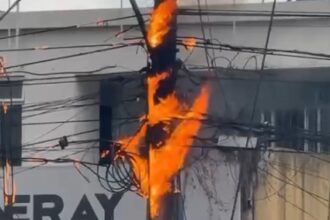 Rede elétrica pega fogo no Centro de Campos e gera vários transtornos