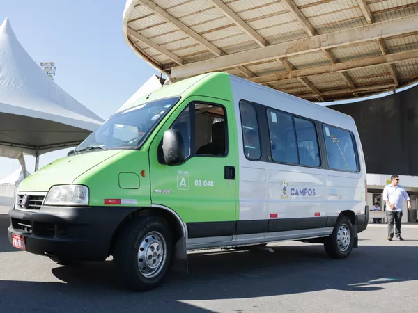 Além dos ônibus, vans também anunciam redução de 70% na frota a partir desta quinta-feira em Campos