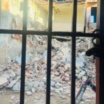 Casa onde funcionava colégio em Campos desaba