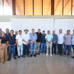 Rodrigo Bacellar se reúne com prefeitos e vice-prefeitos do interior
