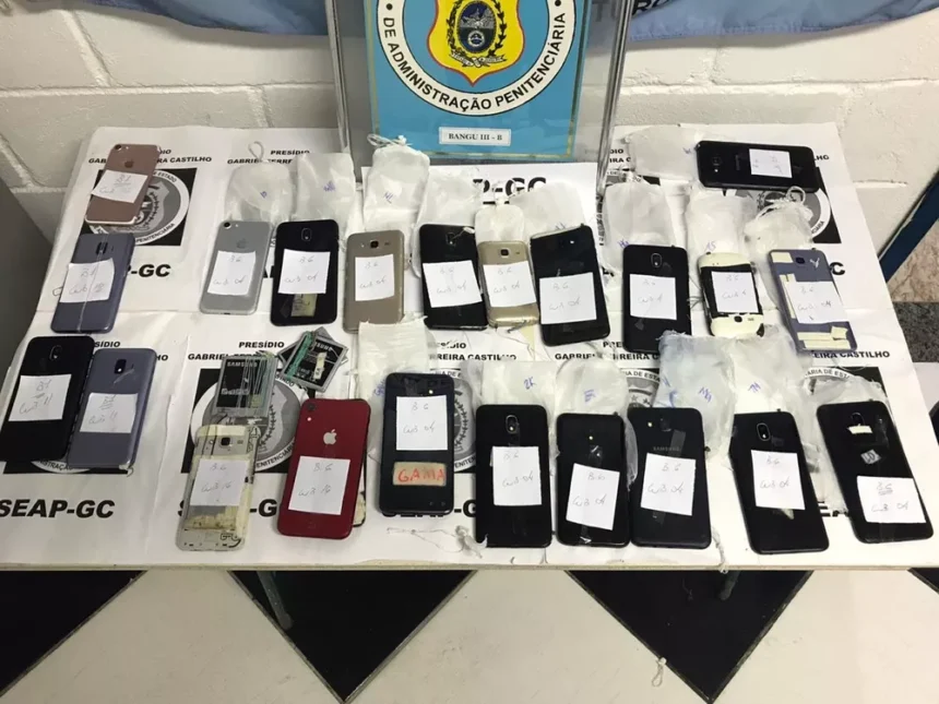 Presídios do Rio terão equipamentos para bloquear sinal de celular