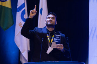 Campista recebe prêmio nacional de Liderança Humanitária