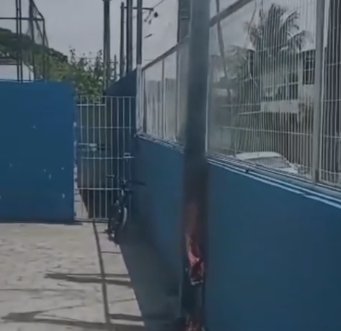 Princípio de incêndio atinge escola municipal em Campos