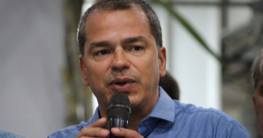 Vice-prefeito Frederico Paes está internado no Hospital Sírio-Libanês Vice-prefeito Frederico Paes está internado no Hospital Sírio-Libanês