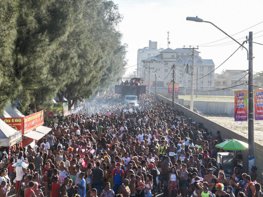 Felipe Araújo, Marvvila e Dudu Nobre estão entre as atrações do verão em Farol