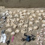 PM apreende drone e diferentes tipos de drogas em esconderijo do tráfico em Guarus