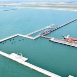 Instituição financeira que opera no Porto do Açu aparece em negócios de Nelson Tanure com o Banco Master